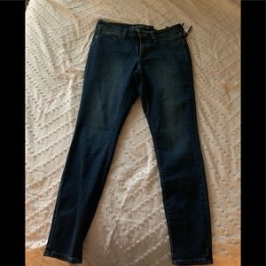 Universal thread jeans- brand new, never worn with tags